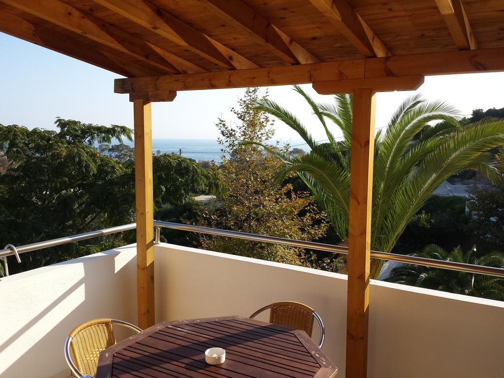Zorbas Family House Hotel Трулос Стая снимка