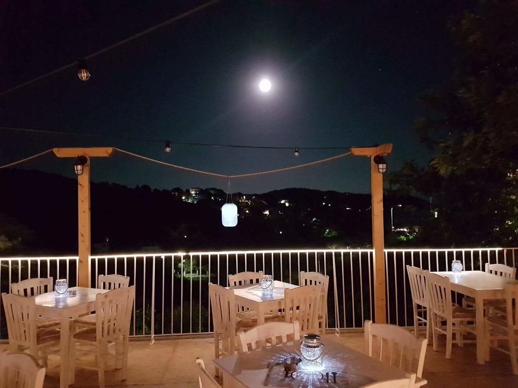 Zorbas Family House Hotel Трулос Екстериор снимка
