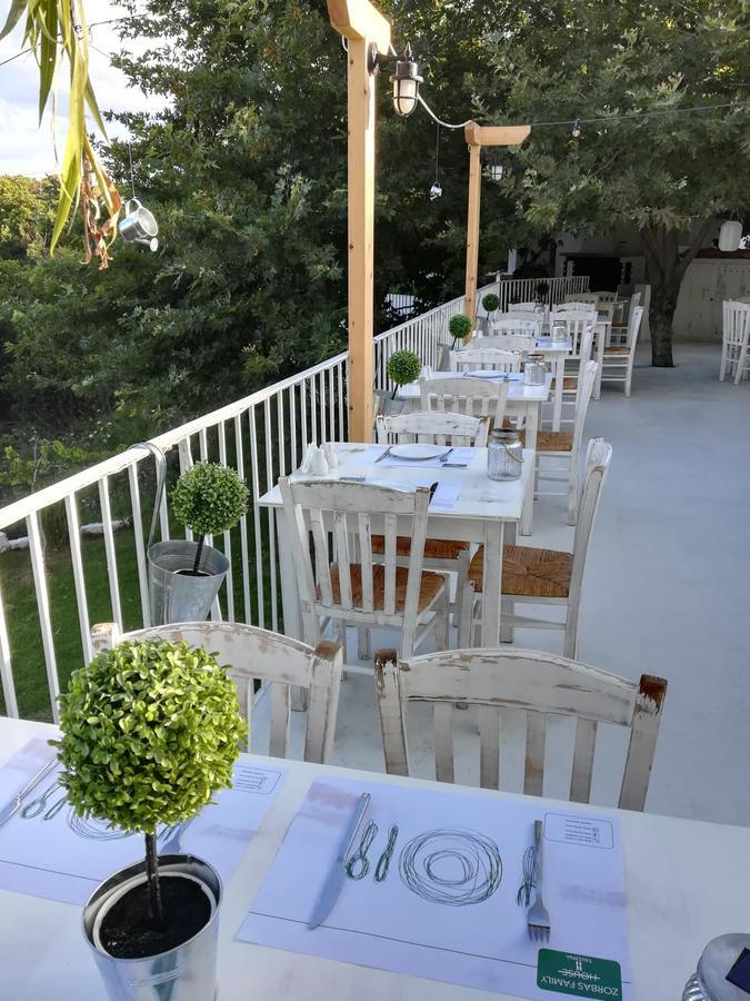 Zorbas Family House Hotel Трулос Екстериор снимка