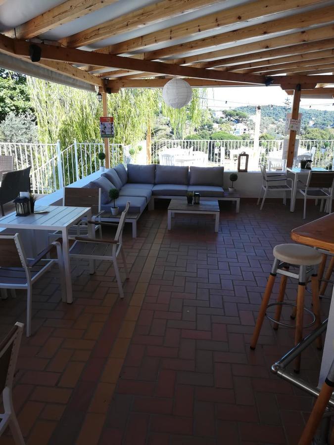 Zorbas Family House Hotel Трулос Екстериор снимка