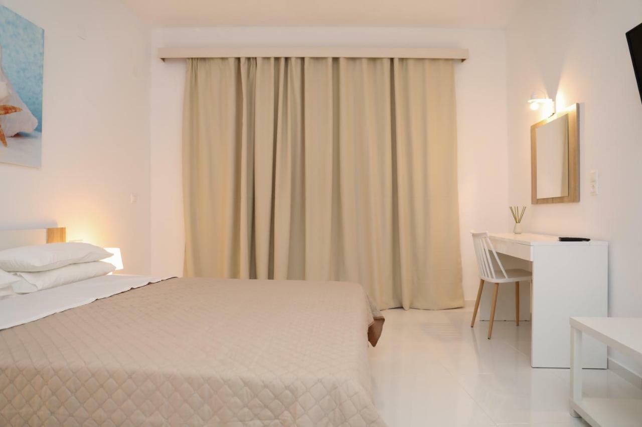Zorbas Family House Hotel Трулос Екстериор снимка