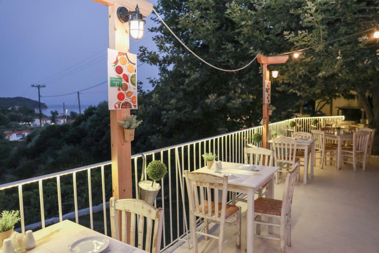 Zorbas Family House Hotel Трулос Екстериор снимка