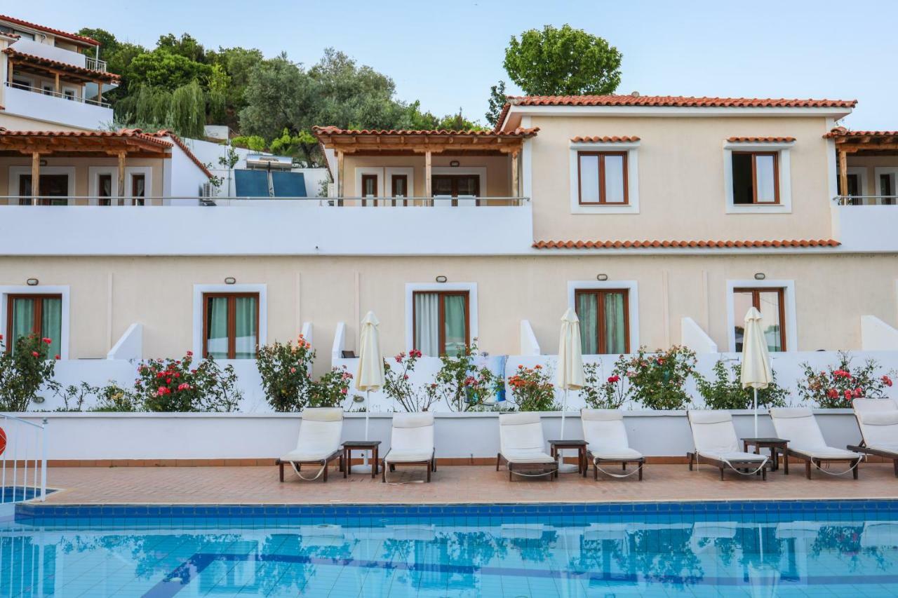 Zorbas Family House Hotel Трулос Екстериор снимка