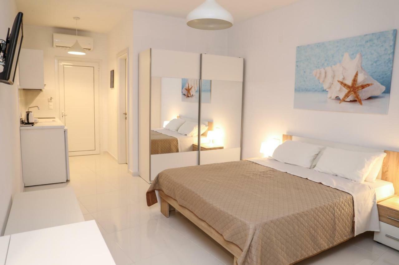 Zorbas Family House Hotel Трулос Екстериор снимка
